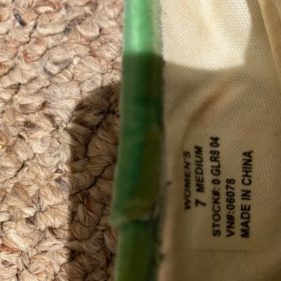 LL Bean lined fall flats - Picture 4 of 5